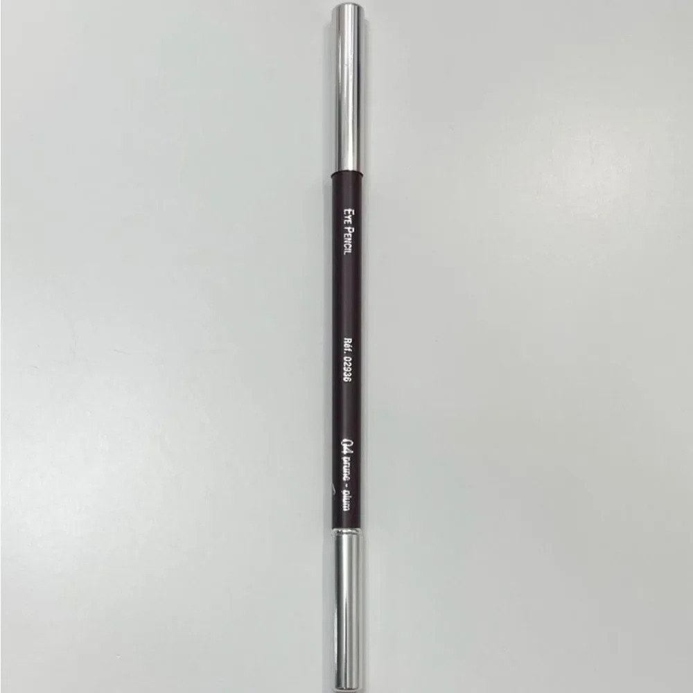 Clarins 04 Plum Eyeliner Pencil